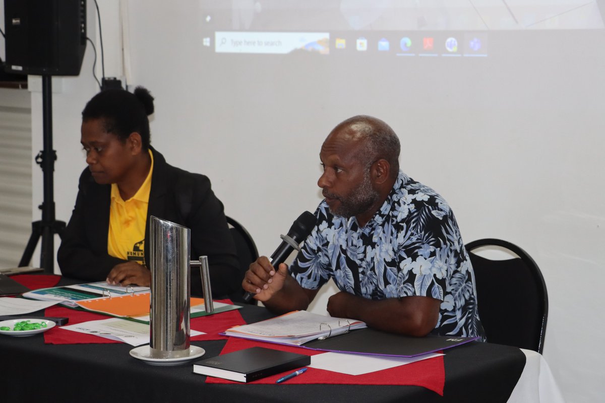 SprepChannel's tweet photo. The #VanKIRAP Technical Working Group has endorsed the procurement of a new weather radar for Vanuatu, which will greatly boost the capacity of the country’s #weather monitoring and early warning systems.
🔗➡️ https://t.co/UGd8O4rQOO https://t.co/ZXfpKYphjb