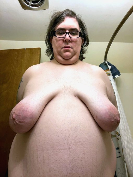 Um..d..did they grow again? They feel like they got bigger again *hides face* https://t.co/R7OCnwEbA<a href="/tag/feedee"class="tags"><span>#feedee</span></a><a href="/tag/feederism"class="tags"><span>#feederism</span></a><a href="/tag/weightgain"class="tags"><span>#weightgain</span></a><a href="/tag/gainer"class="tags"><span>#gainer</span></a><a href="/tag/tummytuesday"class="tags"><span>#tummytuesday</span></a>