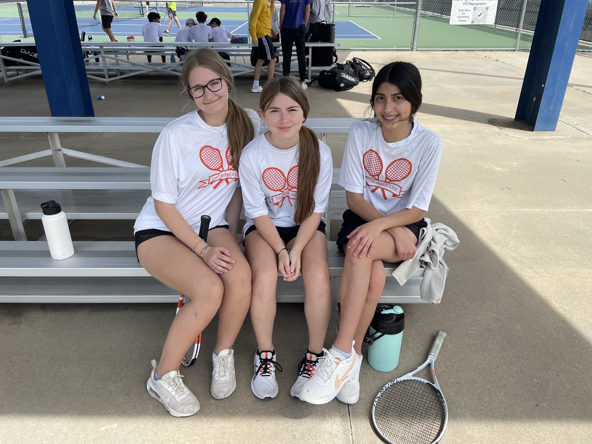 thstennis1's tweet photo. The Texas Middle School Tiger Tennis team traveled to Sulphur Springs on Thursday to take on the Wildcats. Very proud of these kids today. We are continuing to get better. The Tigers won by the score of 21-2. Awesome effort today! https://t.co/XN9rtP1Yhm