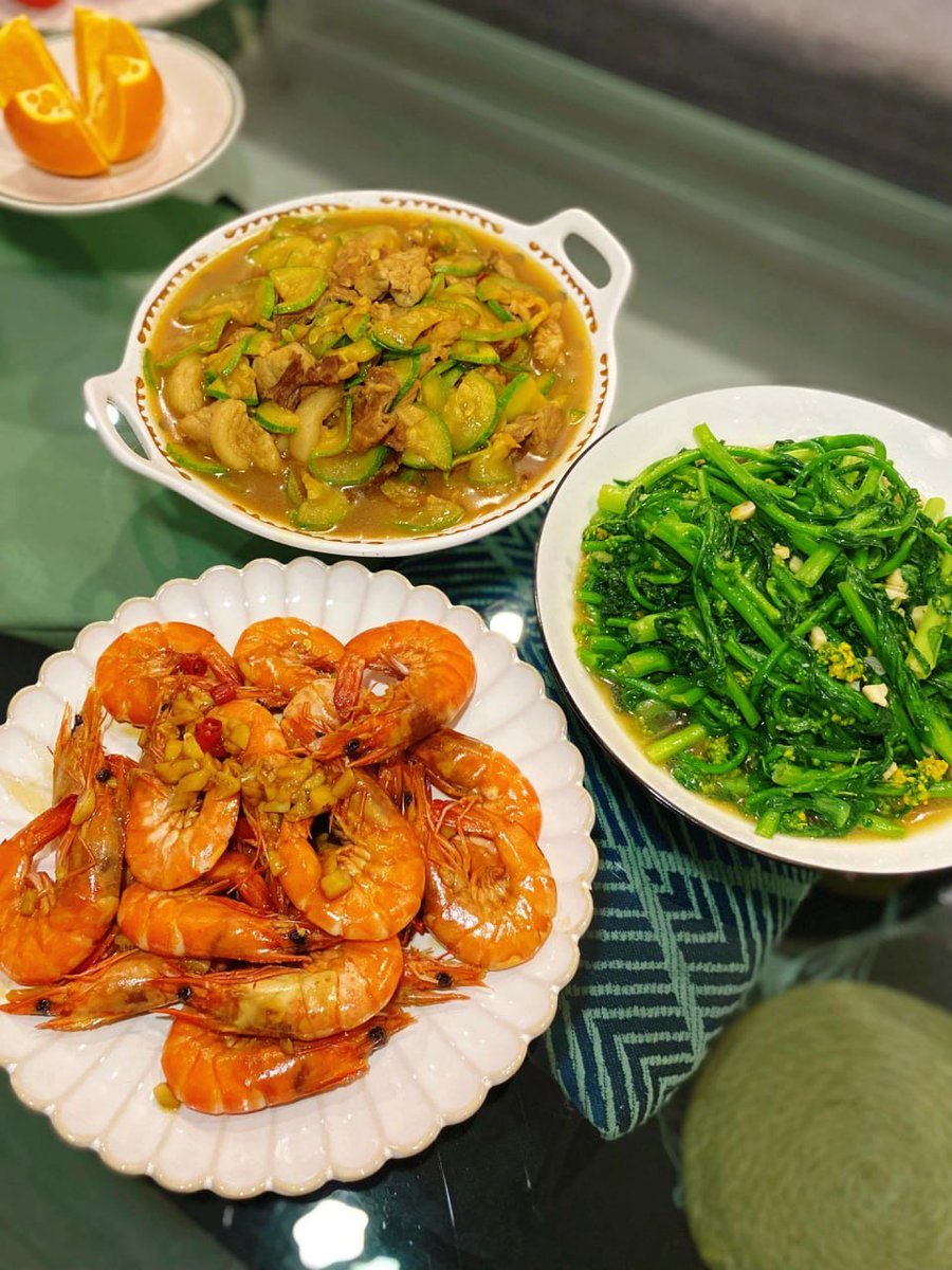 Candiceppi's tweet photo. Today's dinner https://t.co/yUxpyje3iP