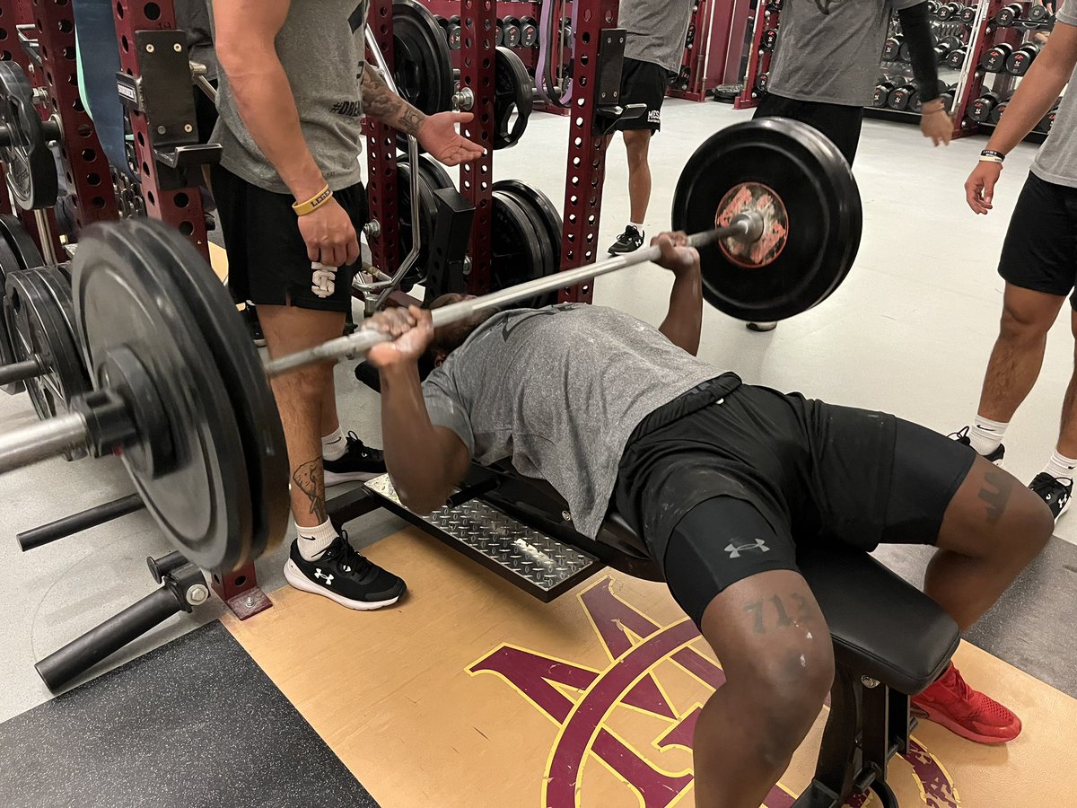 CMUMavsFootball's tweet photo. Another day of great work from the Mavs‼️🏈🐃
One more day of work tomorrow ‼️
GO MAVS‼️
#Mavs  #Mavup https://t.co/1nRTcqguYD