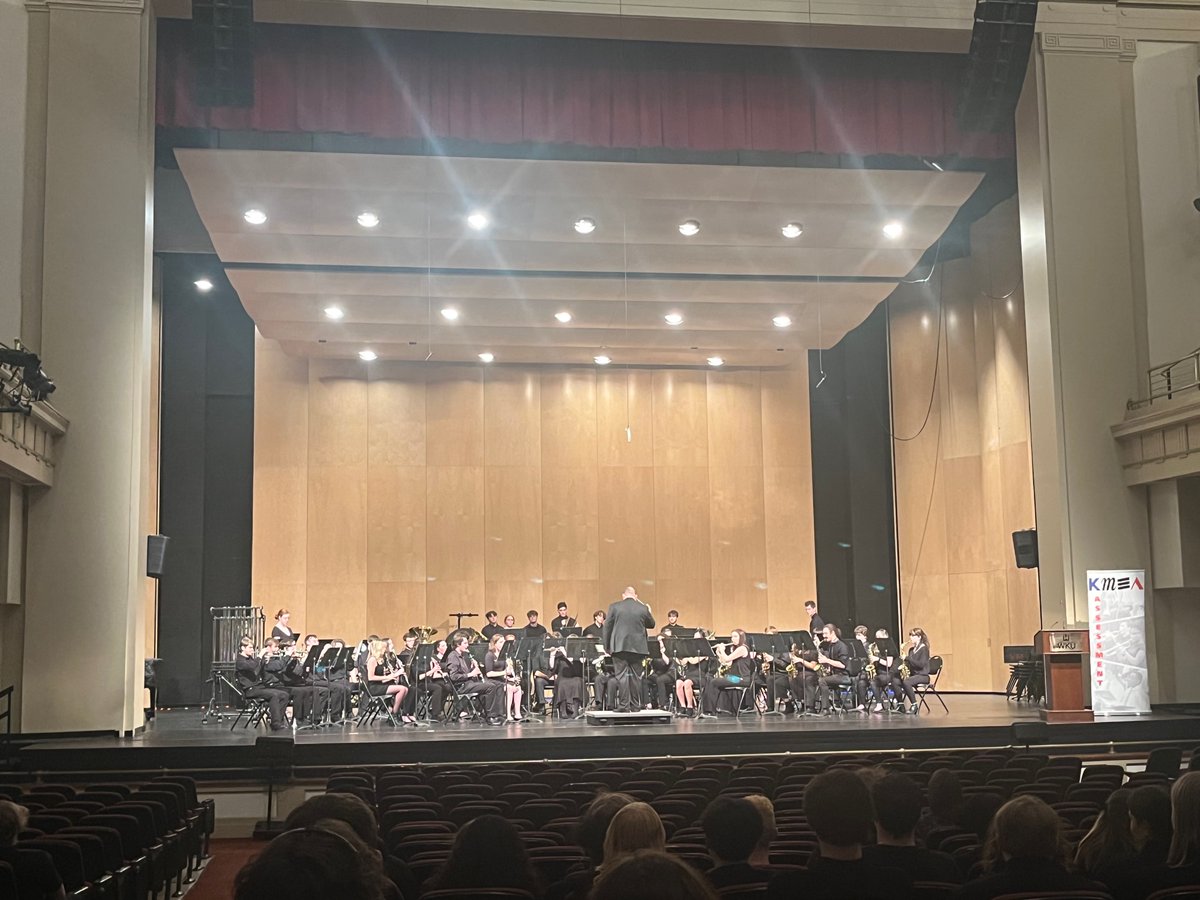southwarrenband's tweet image. Congratulations to both the SWHS Symphonic Band and Wind Ensemble for receiving a Distinguished rating at Concert Band Assessment. Very proud of our performances and work this semester.