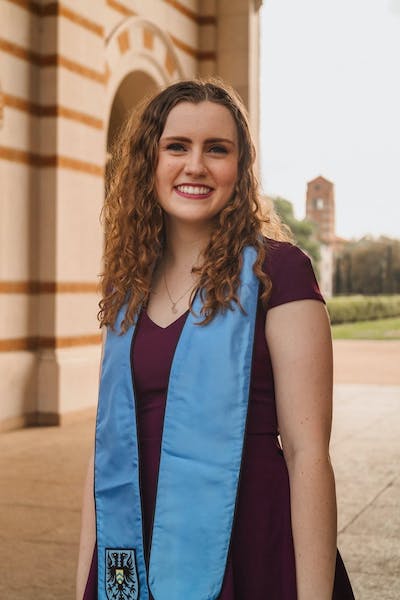 Join us in honoring the legacy of Beth Buchanan, a quietly strong member of the Rice community whose impact will never be forgotten. Her story shows the power of perseverance and dedication.  
zurl.co/QkK5