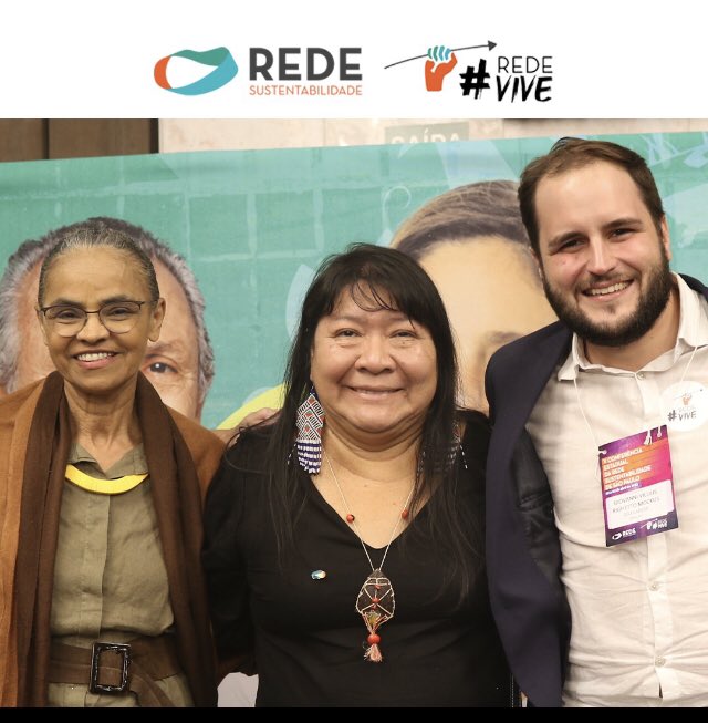 prleviaraujo's tweet photo. Intenções por trás das ações revelam o coração e o caráter.
Sou #RedeVive !
Sou @MarinaSilva ! https://t.co/gWxAmidSF7