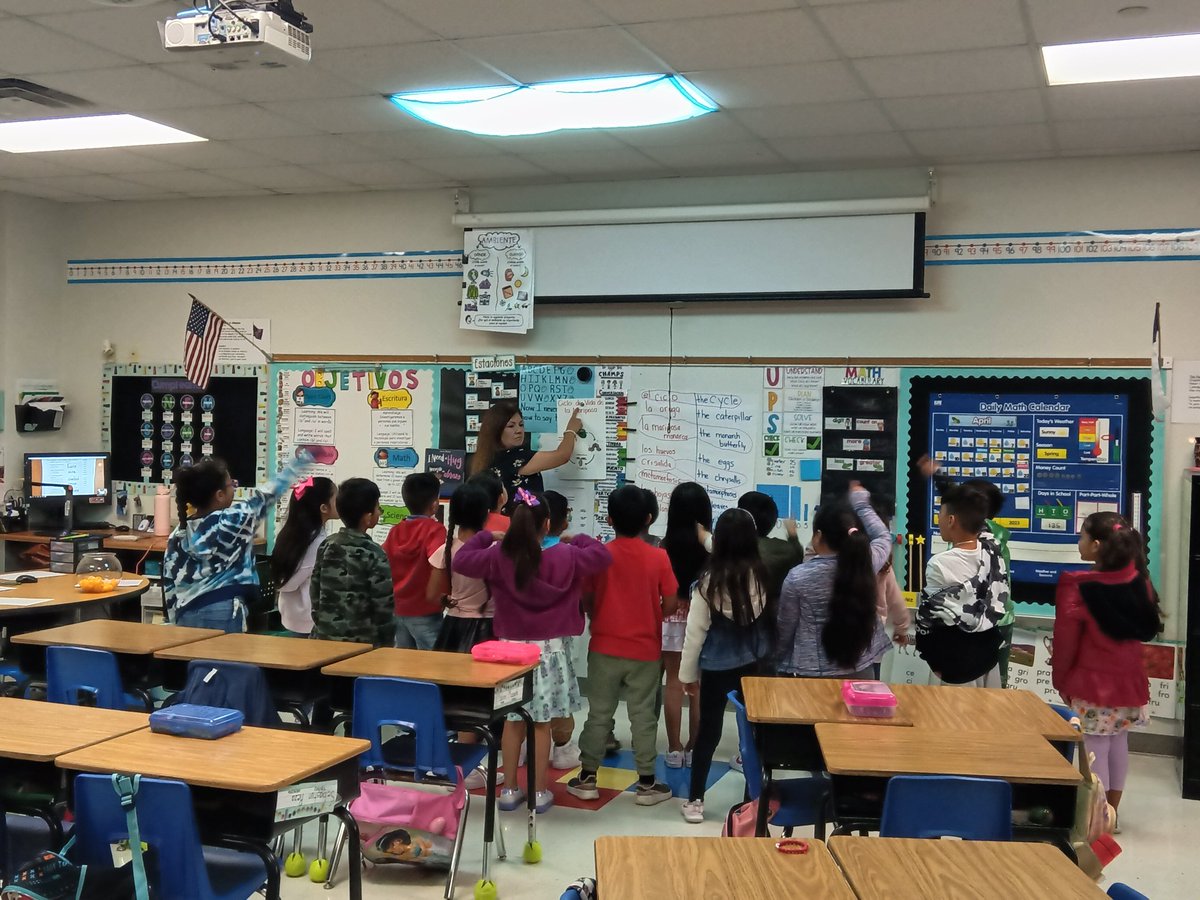 Much appreciation to Ms. McCarty &amp; Muñiz <a href="/blancowildcats/">BVESWildcats</a>,
Ms. Canal &amp; San Miguel <a href="/sciencehallsuns/">Science Hall ES</a>, &amp; Ms. Diez, Arevalos, &amp; Moreno <a href="/hornetstrong/">Tom Green Elementary</a> for allowing us to come learn with you &amp; your students today!
¡Profundamente agradecida! #biliteracyjourney