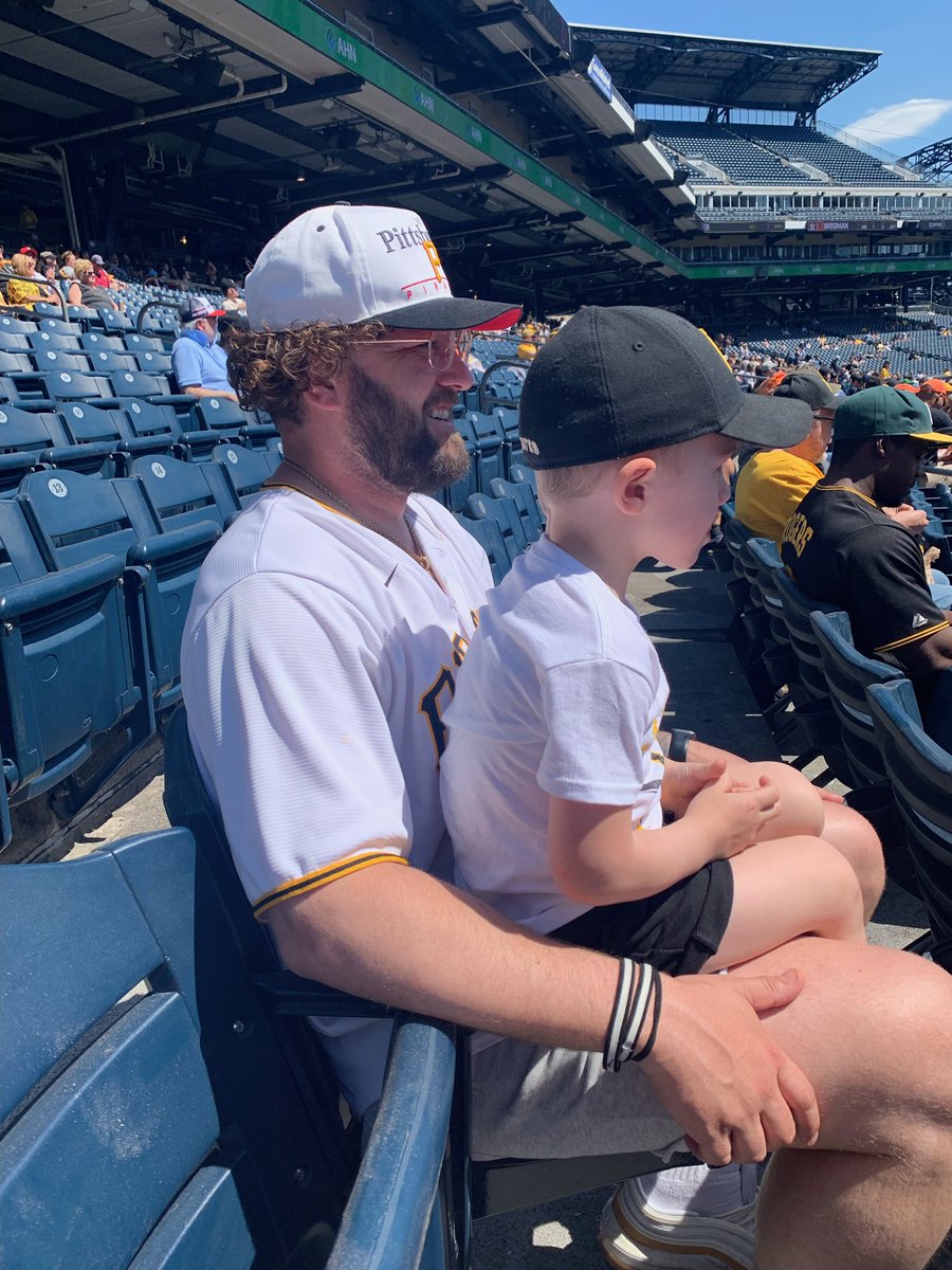 MidwestNativeP's tweet photo. Afternoon @Pirates on Wednesday. https://t.co/iqq4G4x7nU