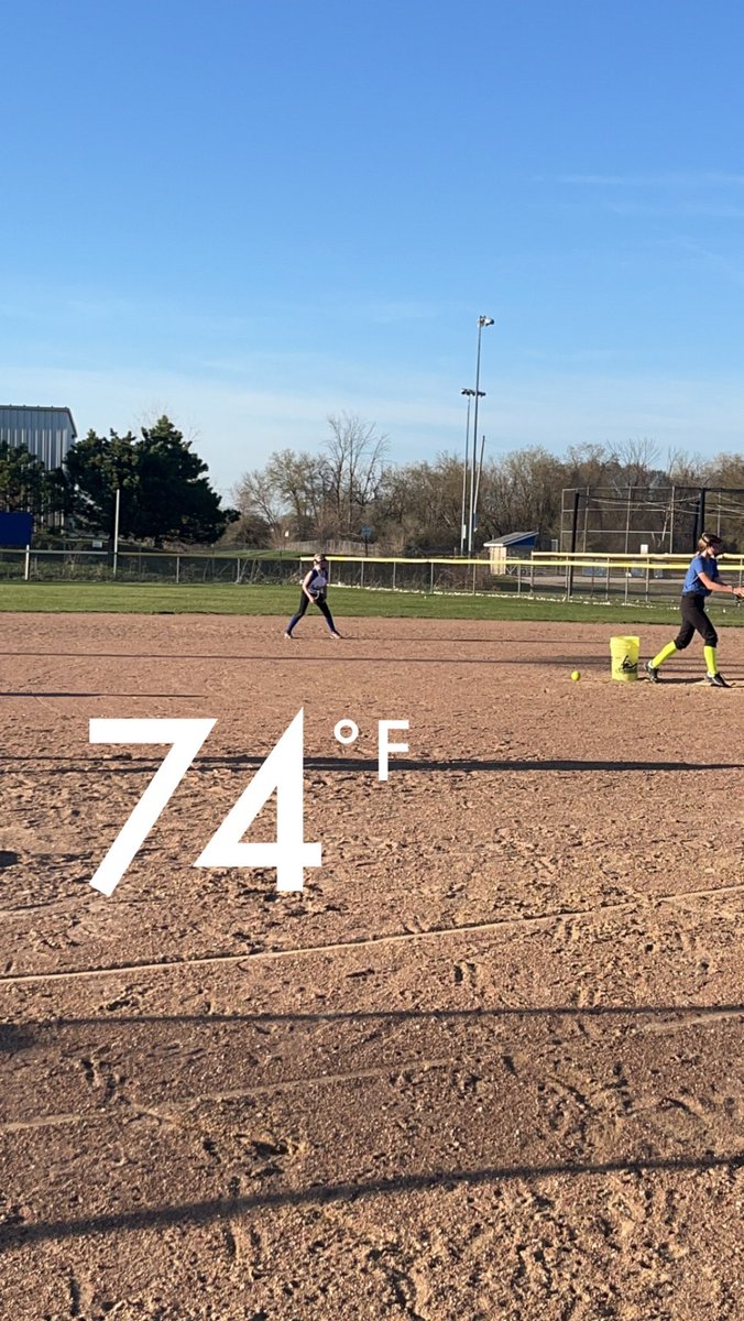 Val_Sommer's tweet photo. Coaching is so nice when it doesn’t feel like winter. 😁❤️🥎 #softball #springinwisconsin https://t.co/Nhp10v628R
