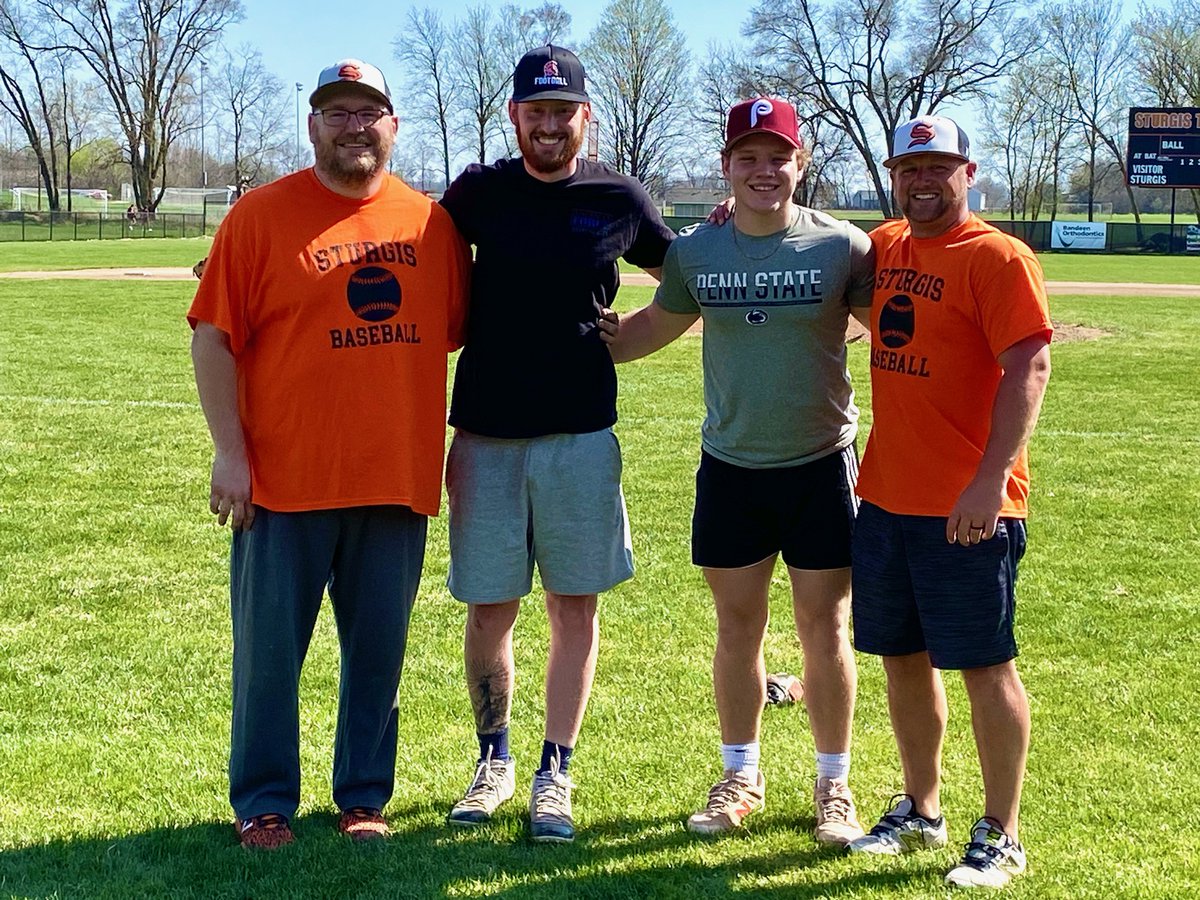 shs_trojansbsbl's tweet photo. Thank you to former Sturgis Baseball players Zach Chapman and Brady Webb for coming by to give the boys some live BP!!! https://t.co/WOTFS9uA9F