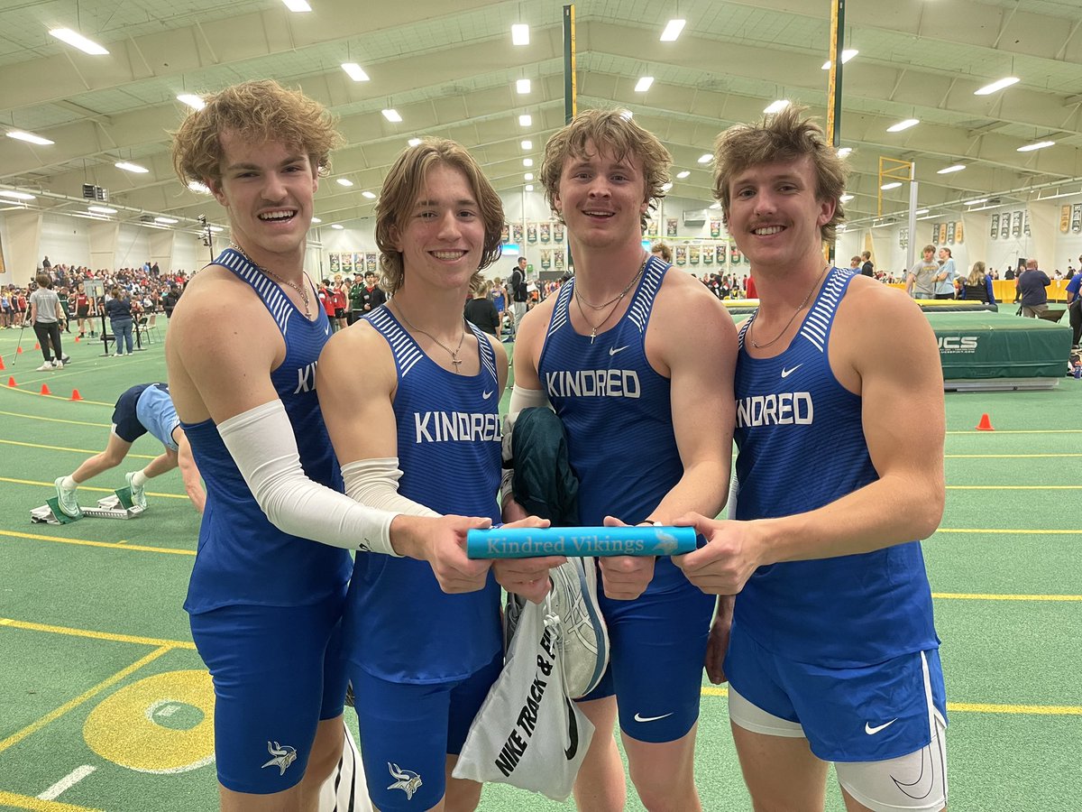 🎉TOP 10 ALERT🎉
🏆 3rd PLACE🏆

This new version of the Boys 4x200m Relay ran a 1:35.78, took 3rd place, and found themselves at the #2 spot on the KHS indoor all-time list. Congrats Xander, Masen, Charlie &amp; Jorgen! 👏🏻👏🏻

#VikingPride