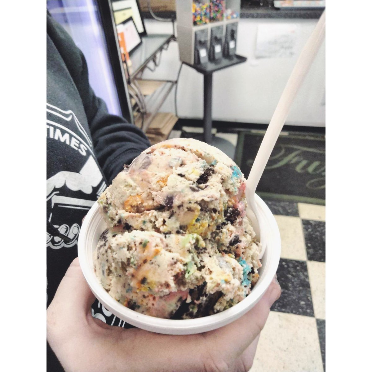 recklesslindz's tweet image. #fuzzys #piratetreasure