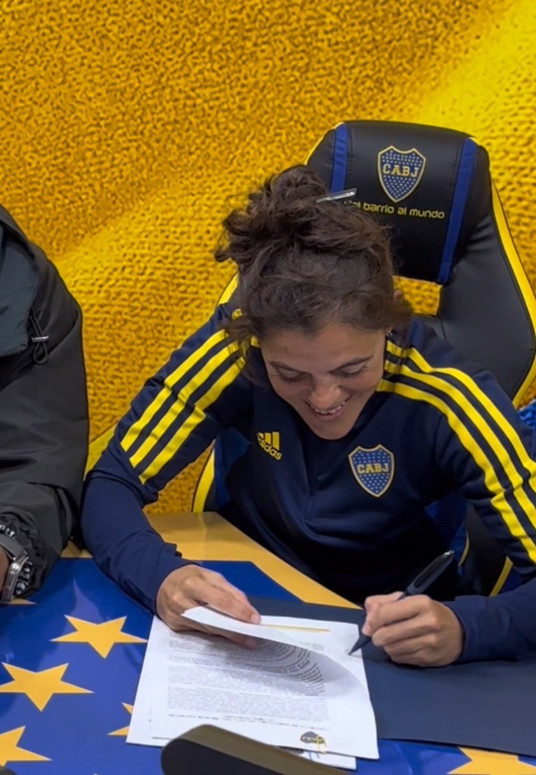 Katia González🎙️🏟️ tweet media