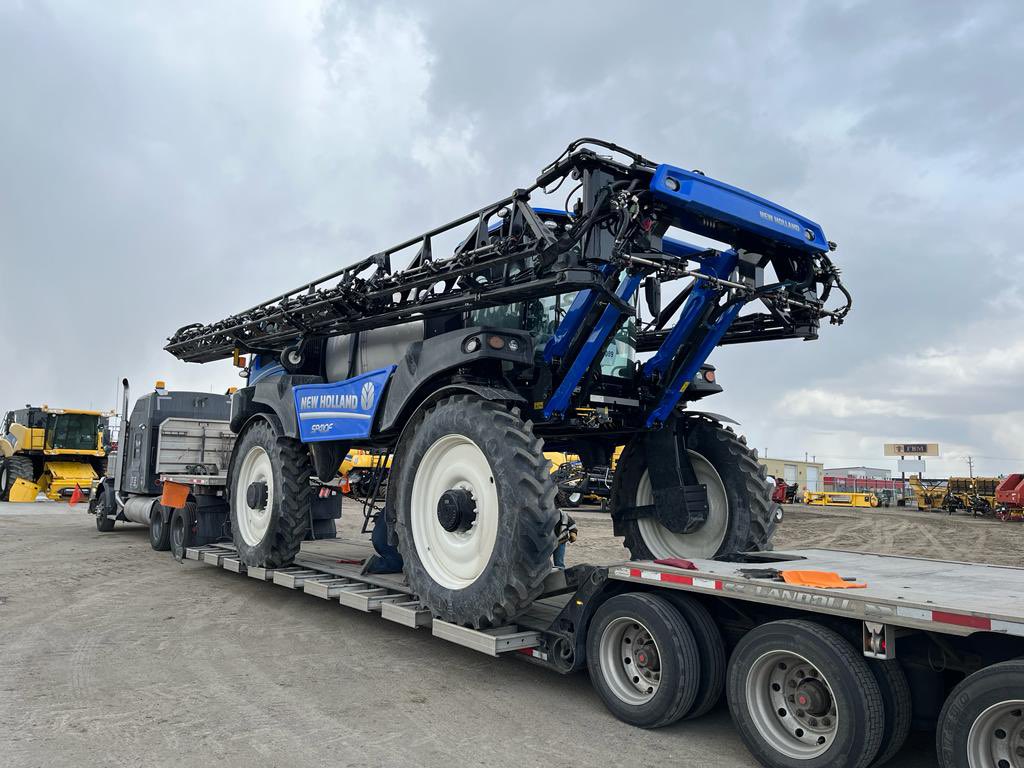 Mike_Vas78's tweet photo. Fresh from Wisconsin….  1 of 2 MY23 SP410.F for a great customer! @waltegreg @TrevorBradyVFC @VaneeFarmCentre @ReubenKolk https://t.co/lJ8sFdTdOp