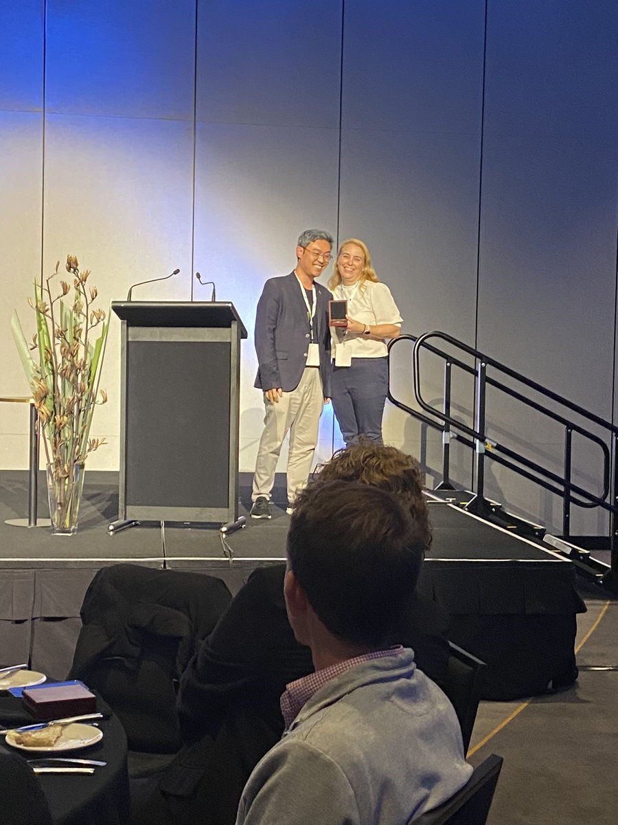 Penny Martens tweet media