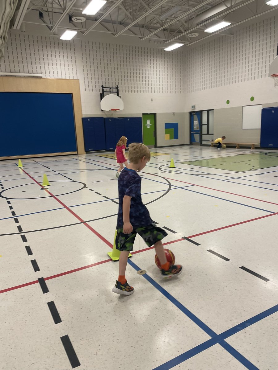 Mrs. Sanchez (Spratt) tweet media