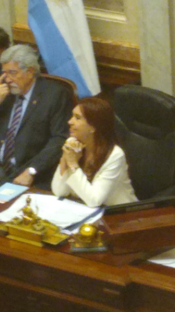 pmcarignano's tweet photo. Desde el primer día en la ANSV trabajé para  la ley de #AlcoholCero. Gracias @marianorecalde por creer. Gracias Mario Meoni. Gracias a las familias de las víctimas por su lucha. Y gracias a mi familia por el amor. Me iré dejando un país mejor, obligación de todo servidor público. https://t.co/oFEXwJIYUo