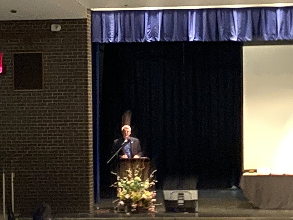 MPSJ_TCDSB's tweet photo. A wonderful evening celebrating young artist in Ward 2.Thank you to @Markus4Ward2 for organizing the Emerging Young Artists competition for ourcommunity @TCDSB @floracifelli @StGregoryCS @steugenecspc @transfigtcdsb @FrSerraTCDSB @AllSaintsTCDSB @ClementCatholic @Marcellus_TCDSB https://t.co/n7GvPJjF2V