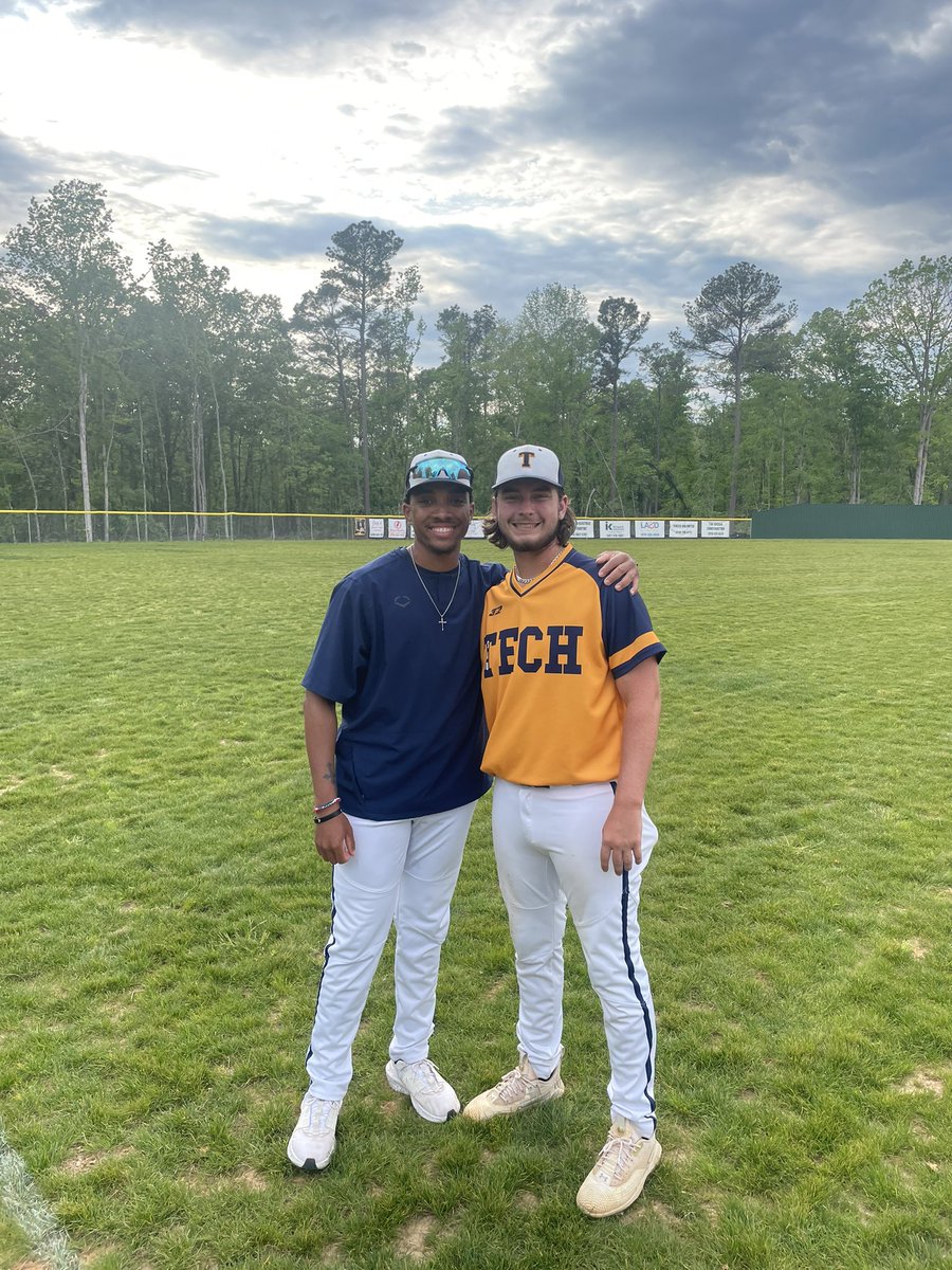 Big time win today against National Park   (15-0). Also shoutout to <a href="/BradleyLaunius/">Brad Launius</a> , a guy that absolutely wants the ball in his hand at all times. He threw the first no hitter in Sau Tech history today!. <a href="/sautech68/">SAU Tech</a> <a href="/SAUT_BSB/">Rocket Baseball</a>  #GoRockets🚀