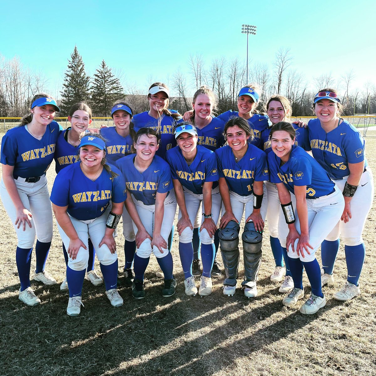 This group took home the win against STMA today by a score of 2-0. Ella Goodnature had 10 strikeouts while only giving up 4 hits. Ella freeman lead the offense going 2 for 3. Alexa Miller had a RBI double and Sam Mathe had our first homerun of the season!!