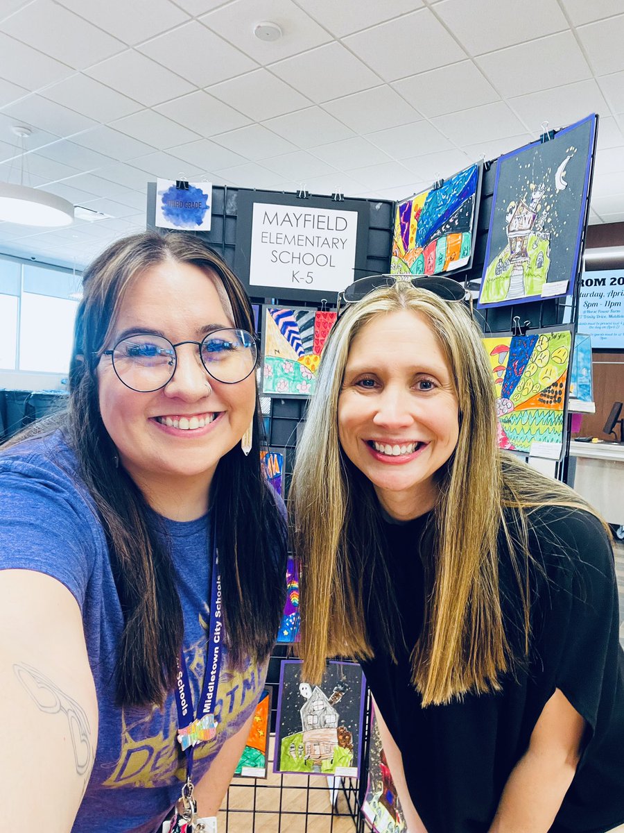 heather_keal's tweet image. This lady right here is an AMAZING Art teacher! She has taught our kiddos so many new concepts this year &amp;amp; it shows in the 108 pieces on display this evening at the @MiddletownOH Art Show! Cassie Pence, thank you for #ChasingGreatness everyday! #MayfieldStrong #MiddieRising 💜