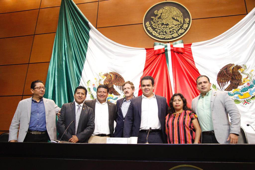 Chepi_Org's tweet photo. Este día en la @Mx_Diputados aprobamos una reforma a la Ley Federal de Presupuesto y Responsabilidad Hacendaria para incluir un anexo transversal en materia de anticorrupción.

Reafirmamos el compromiso de legislar para que los recursos públicos sean utilizados con eficiencia. https://t.co/qwwe91o6Ha