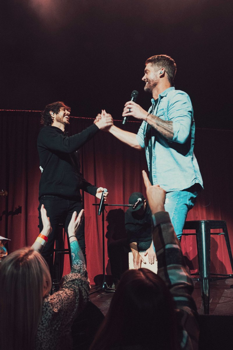 Really cool being out here with this guy and getting to sing together every night! We’re off this weekend, but we’ll be back in Boston on 4/20! ✌️
