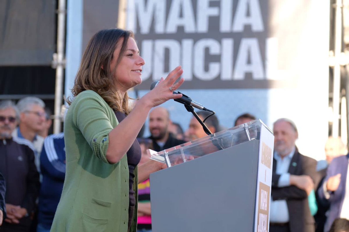 Andrés Larroque tweet media