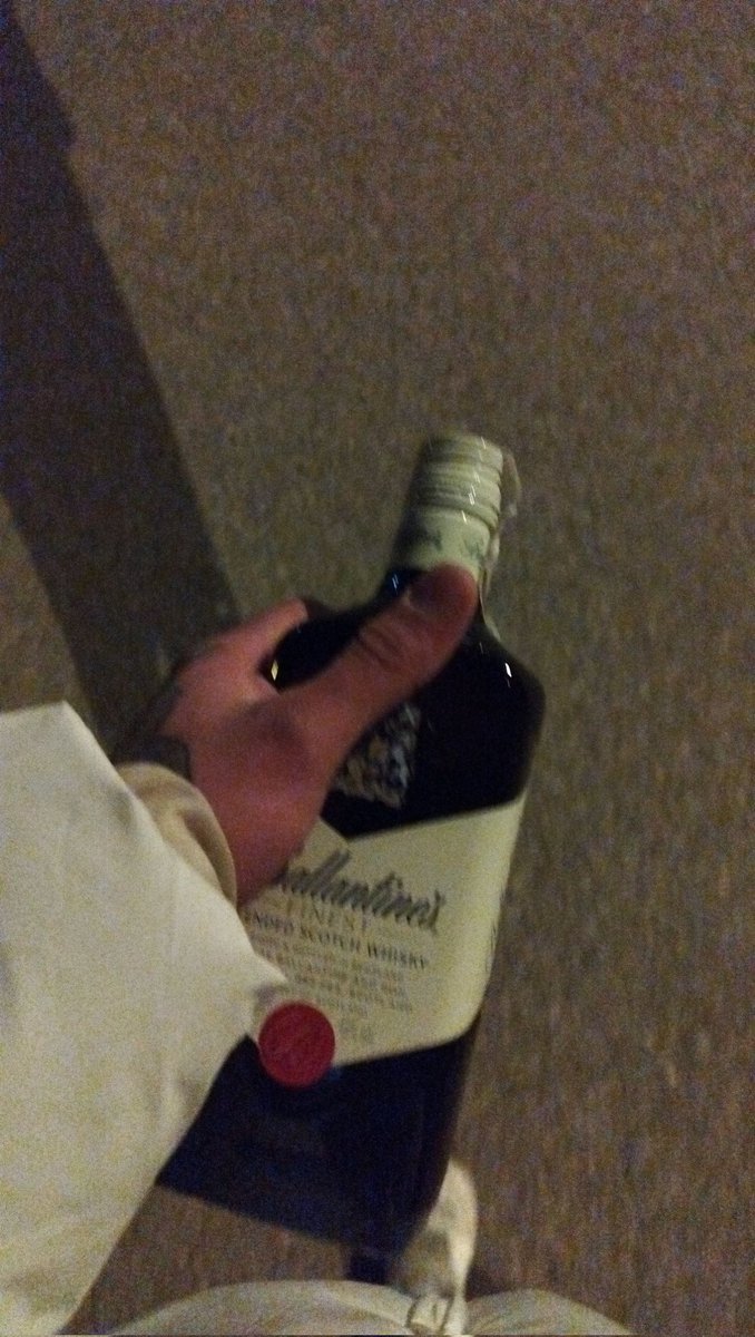 404alis's tweet image. yapıştır bu gece de