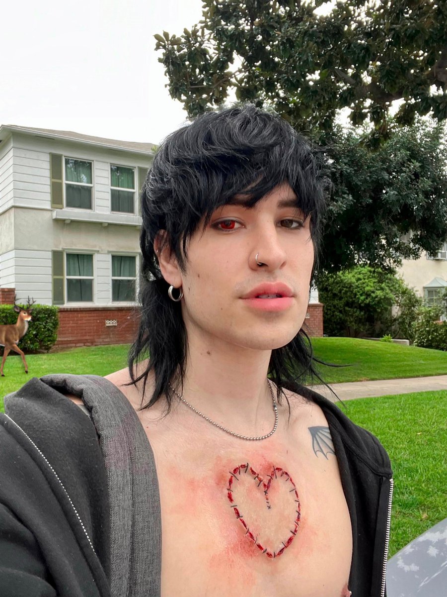 jakewebber's tweet photo. baby join me in death https://t.co/Kn3hb1GMMD