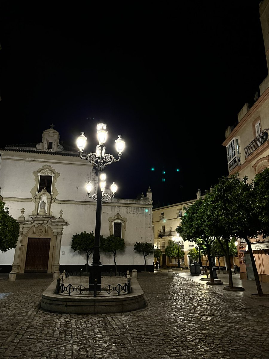 megkpolk's tweet photo. goodbye cádiz 🥹 but most importantly goodbye to our fav restaurant, antípoda https://t.co/M3eCqvgTCc