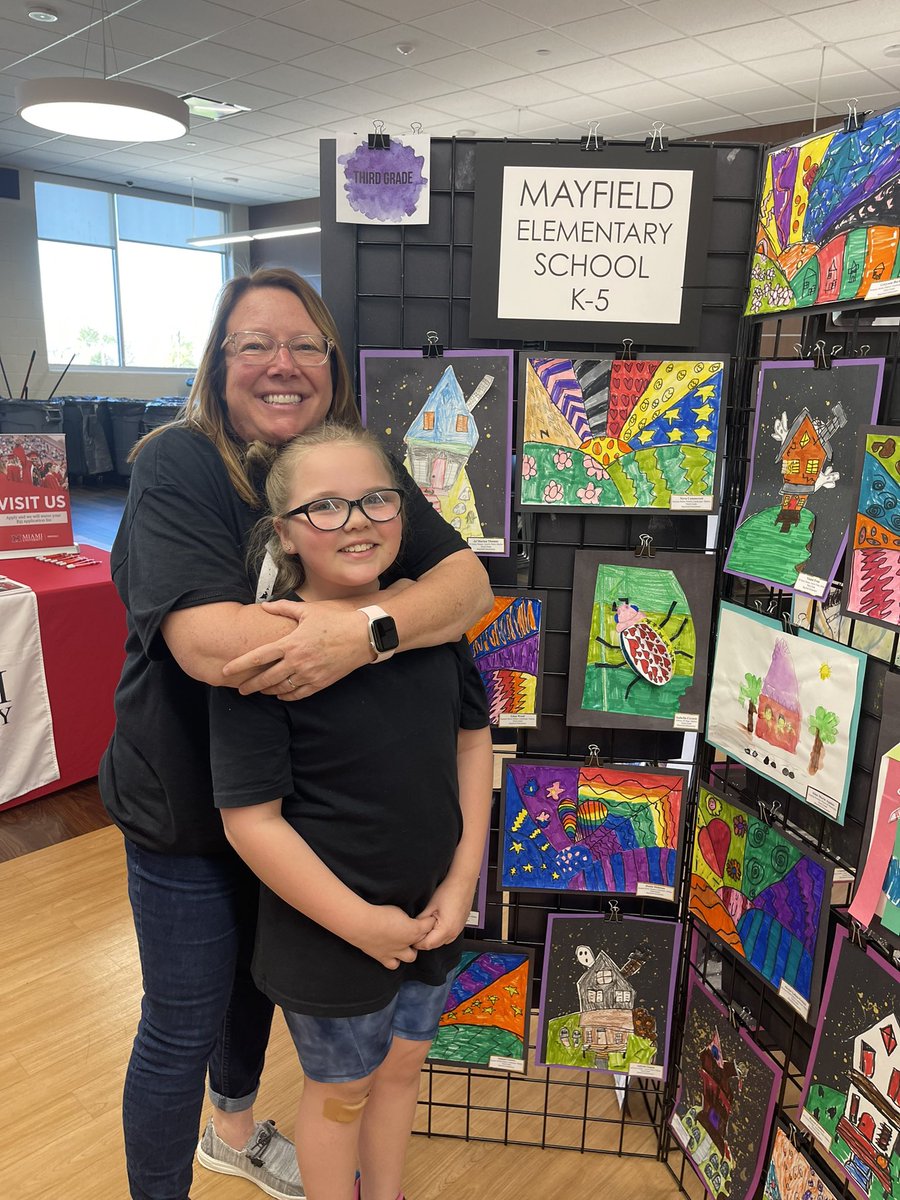 Art show tonight!!! Not only can we lead…..we can make some pretty cool art too! #MiddieRising #MayfieldStrong