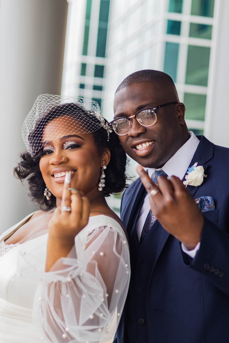 _itsmeLAYNA's tweet photo. Introducing
Mr. & Mrs. Laosebikan
| 💙💍 |
3•22•23
#courthousewedding #blacklove #millennialmarriage https://t.co/ryQYbCGXMW