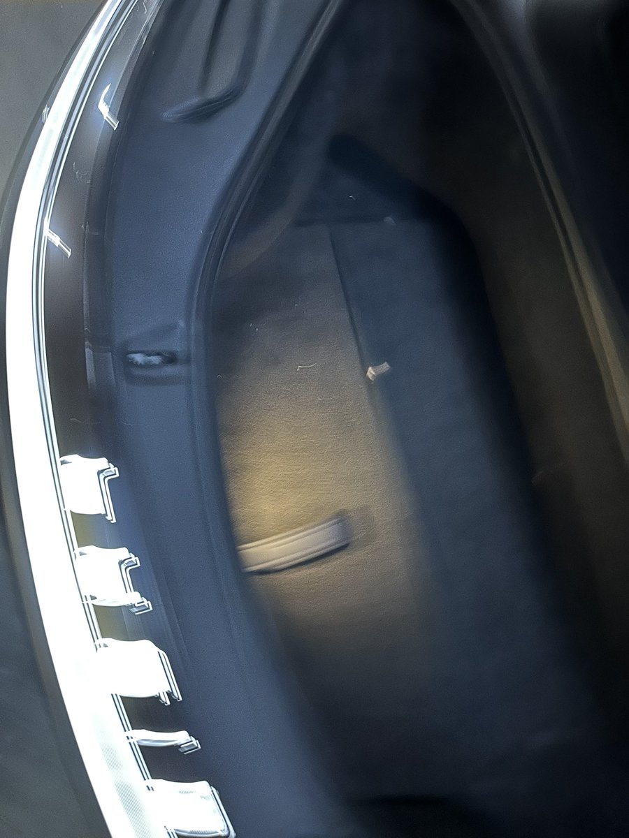 David Conner on Twitter "Modern Spare Tire fits perfectly in Lucid