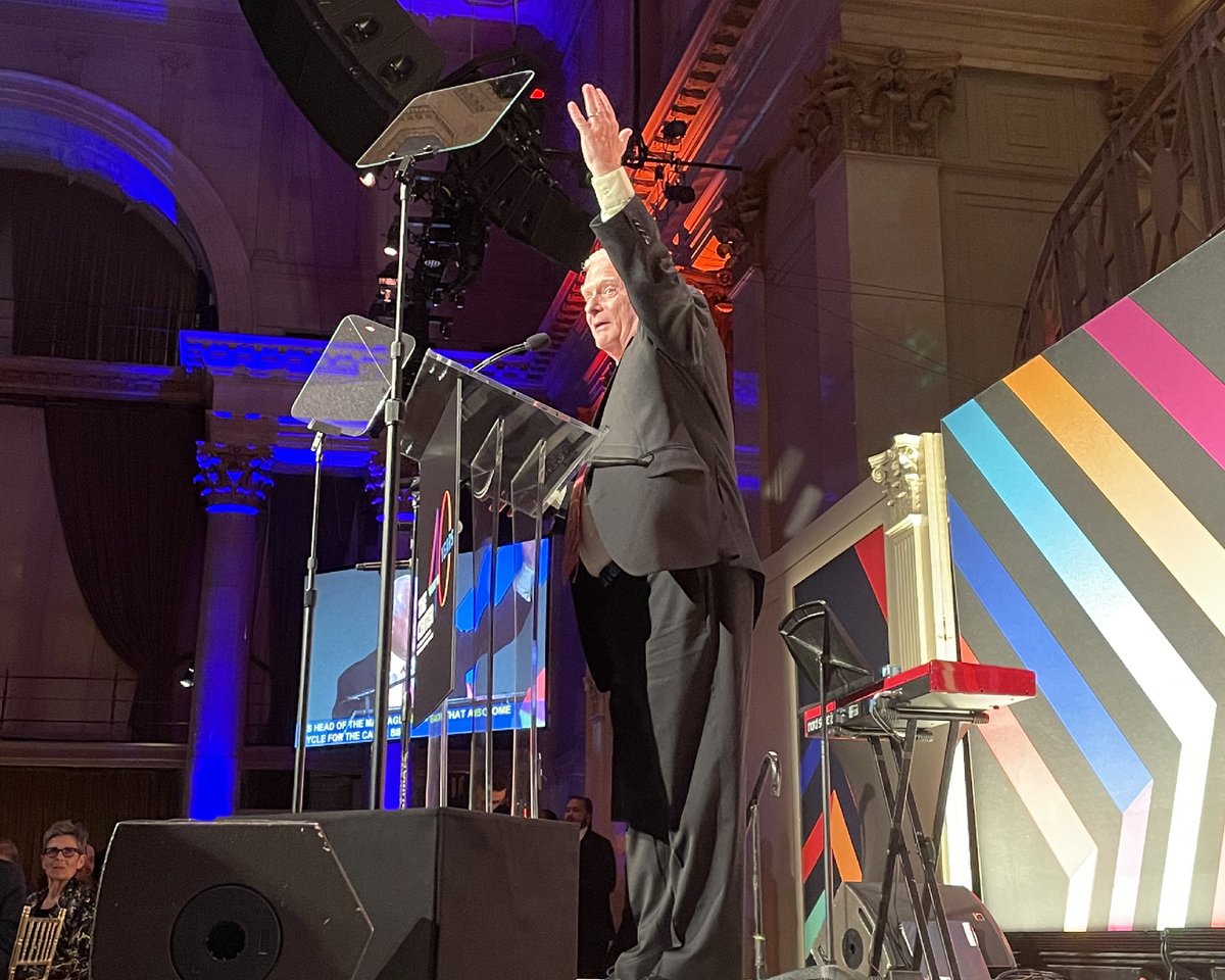 LGBTCenterNYC's tweet photo. Congratulations, Ted Snowdon, for accepting the Vanguard Award! Ted has actively supported LGBTQ+ causes for over 40 years. His husband Duffy has also been actively involved w/ our #CycleForTheCause bike ride from Boston to NYC for several years.

#CenterDinner2023 https://t.co/zhJEt56Hpm