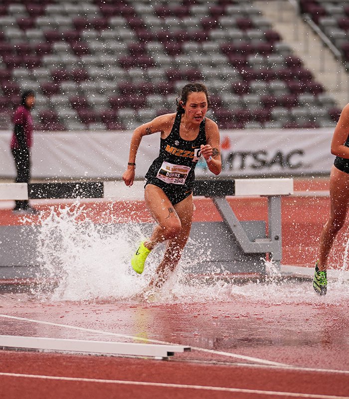 MizzouTFXC's tweet photo. 3000m Steeplechase ⏱️

Kaia Downs - 11:03.15
McKenna Butler - 11:28.62 https://t.co/HLIguORwYJ