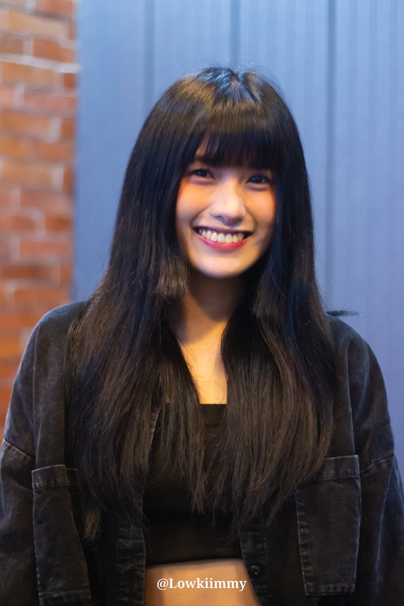 Lowki_mmy's tweet photo. 23.04.12 KAIA ANGELA
@KAIAOfficialPH and @sonymusicph
@KAIA_Members π» Ganda ganda β¨π
MAALAALA MO KAIA
#KAIA #KA1Anniversary #MMKAIA #KAIA_ANGELA https://t.co/m0QBVMI8dy