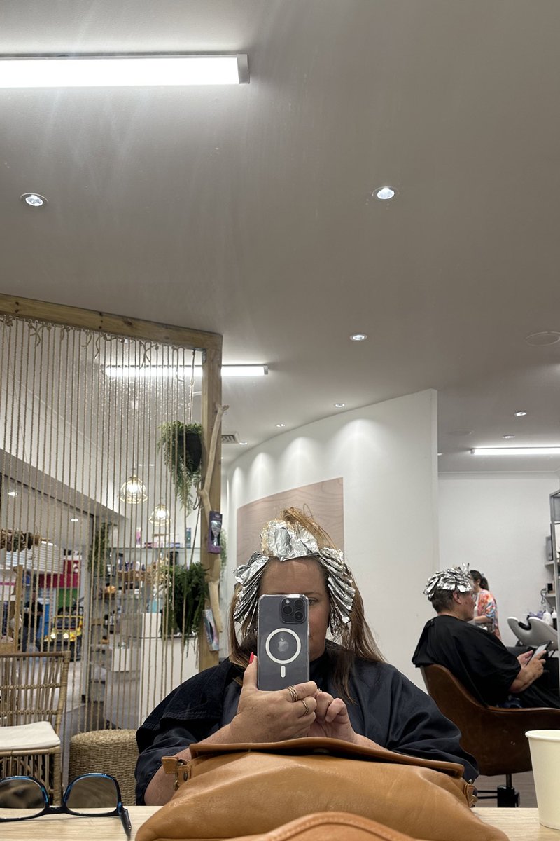 NewyBeachBum's tweet image. Operation “Back 2 Blonde” is underway.  

#WeHaveMoreFun