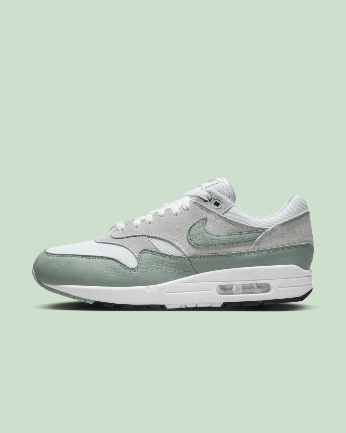 Nike.com on Twitter: "Laidback and easy-to-style. The Air Max 1 'Mica  Green' Available at 10am ET 🇺🇸 https://t.co/HcpkeB1nHe  https://t.co/ZhfXQmE9ud" / Twitter