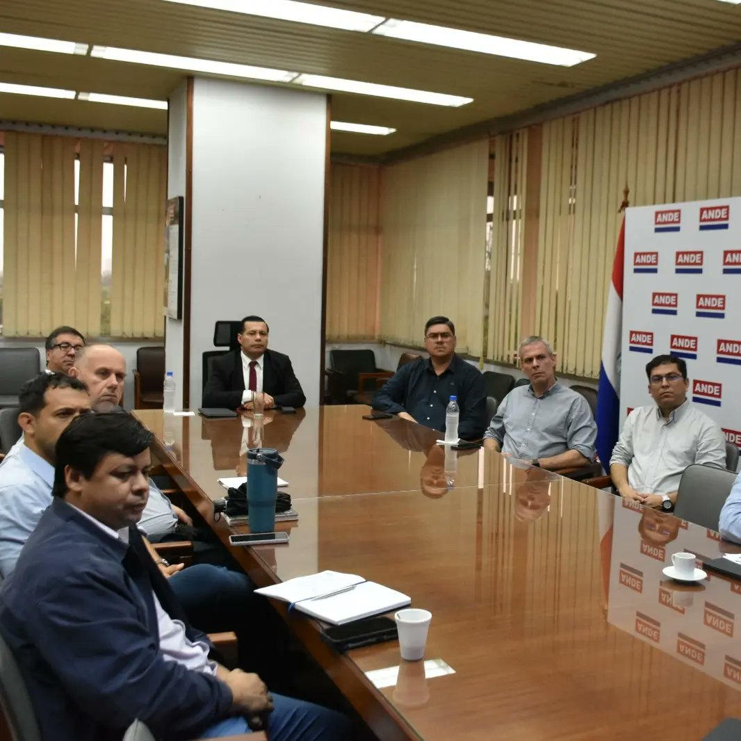 ANDEOficial's tweet photo. 🚘⚡️Con el apoyo del BID, ANDE identificará los lugares estratégicos para la instalación de los 30 cargadores ultra rápidos para vehículos eléctricos

Toda la información aquí🔗 https://t.co/HiHmOnxTf7 https://t.co/Qt56CB1fwe