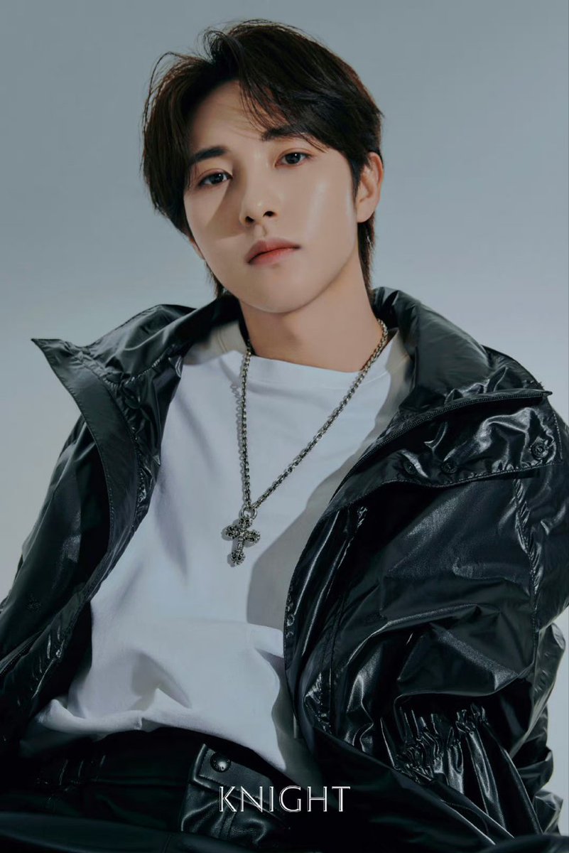 Dressed in a classic tailored suit that hugs my broad shoulders and fits like a second skin, I exude an air of sophistication and power, and my masculine look is the ultimate weapon in capturing the hearts of Czennies worldwide.