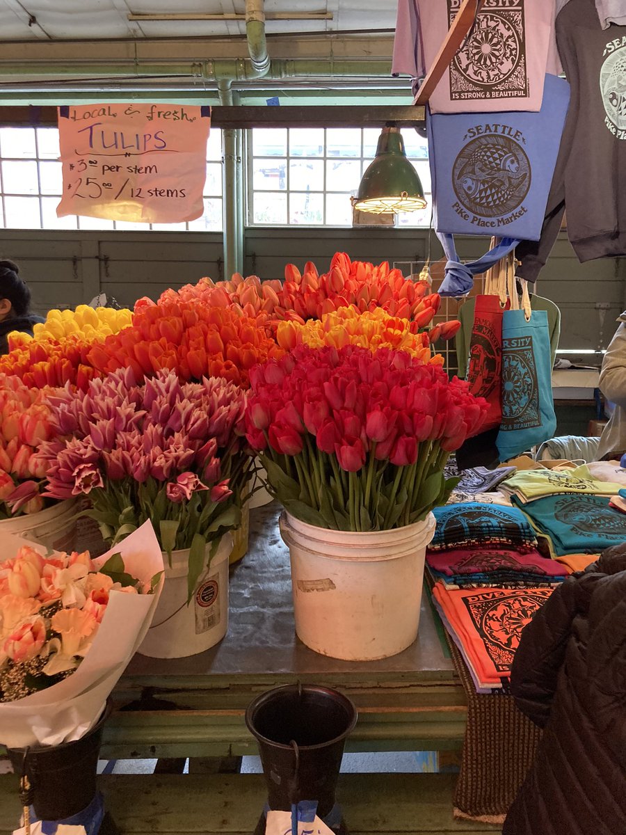#SHEASpring2023
Great people, great conference, great flowers.