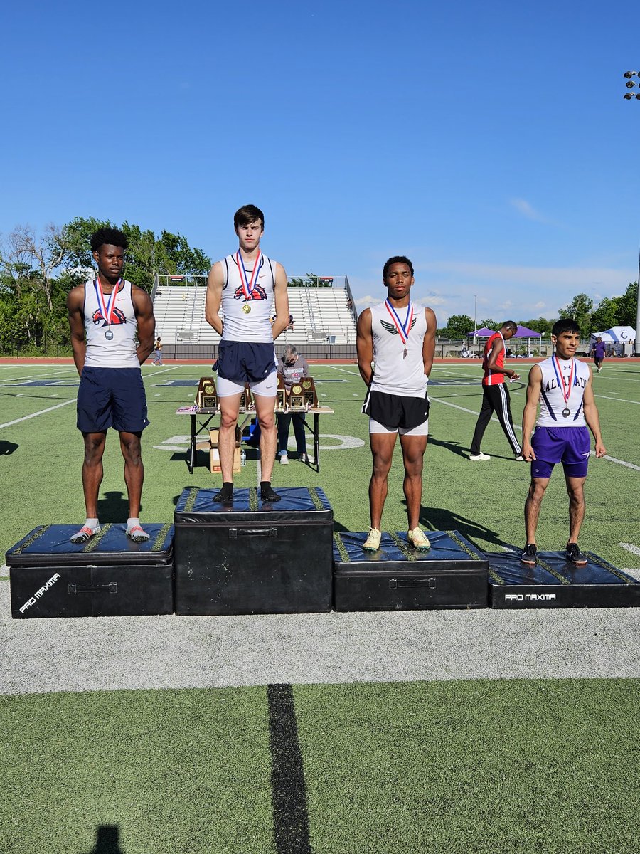 Hurdlers wanted a piece of the action also. Cason Rogers 110H and 300H district champion. Ryan Russell 110 and 300H silver medalist. #LSWTrack23 <a href="/lifemustangs/">Life High School Waxahachie</a> <a href="/EllisCoSports/">Ellis County Sports</a>