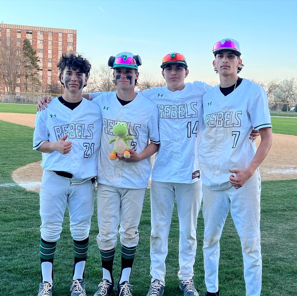 RHSbaseball234's tweet photo. THE REBELS ARE HOT๐ฅโผ๏ธ
#ThirdStraight #RidgewoodBaseball https://t.co/PV5tuP9oH9