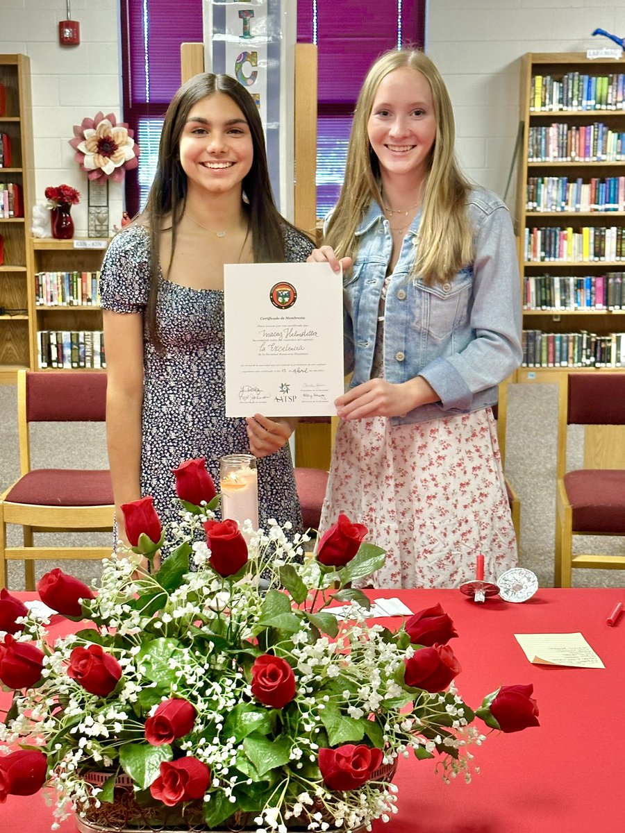 JHS_WSoccer's tweet photo. #gocards these kids sure do clean up nice!!! JHS national spanish honor society.   SO proud of these young ladies!!! Orgullosa de ustedes. 💪This is what a student athlete looks like. https://t.co/7ZKrpvjEMP