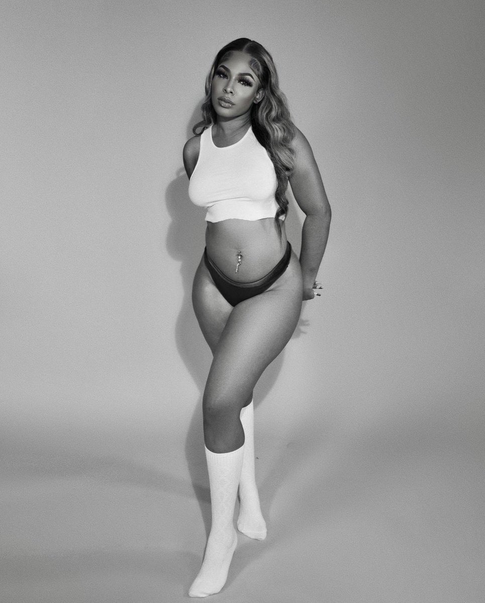 sisidiior's tweet image. Leaving My Best Impression 🖤🤍