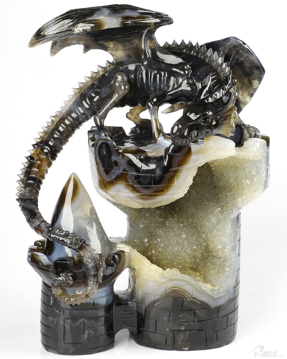Rikoo_Gems's tweet photo. Awesome 7.7" Agate Geode Carved Crystal Western Dragon &amp; Castle Sculpture, Realistic, Crystal Healing

https://t.co/cPhxa7TTBE

Price $2,890 Take a look- we guarantee you'll be greatly impressed by what you see. #agategeode #dragon #animal #gems #art #sculptures #crystals https://t.co/XVsT0TEnfX
