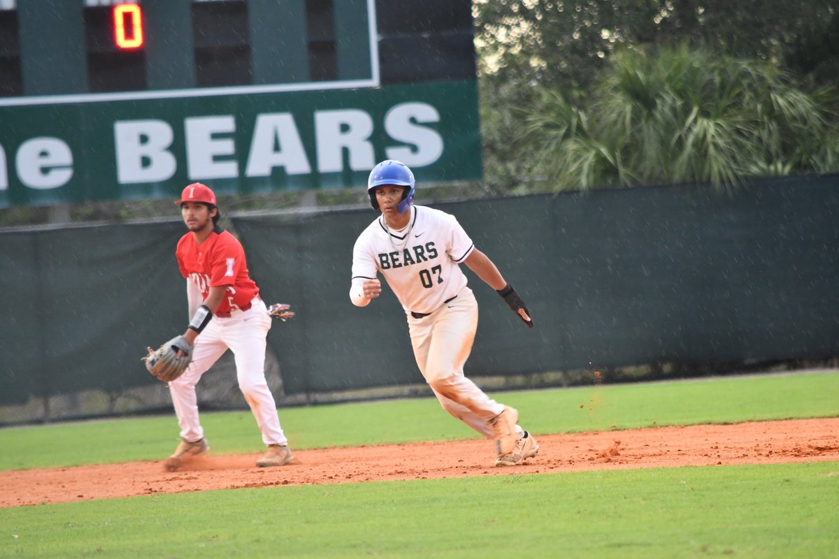 PRHS_Tech's tweet image. Our @PalmettoRidgeHS Bears @ have another W on the board from tonight’s name against the Immokalee Indians. 10-0.