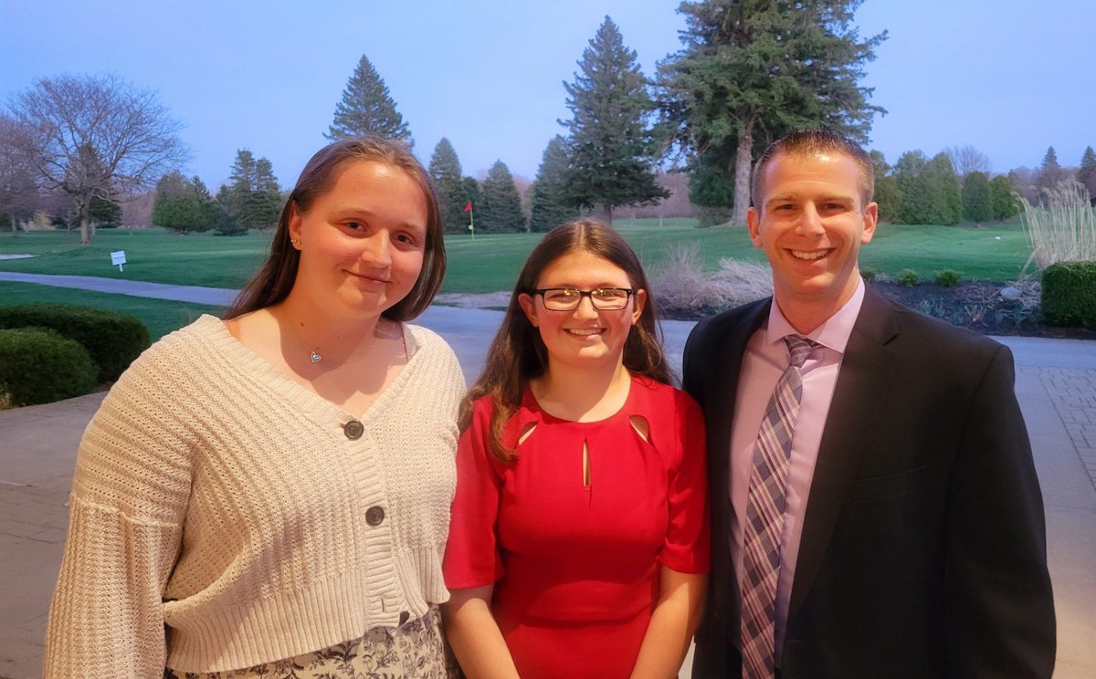 DavidRussellEdu's tweet photo. Congratulations to all of our @LeRoy_CSD Genesee County Youth Award winners that were recognized this evening! Thank you to @Terryhillsny for hosting this great event!! #WERLR https://t.co/v7RKpNTBvE