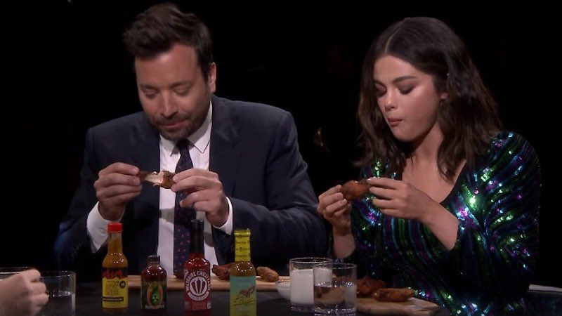 pauxbieberx's tweet photo. but there’s no problem when everyone else eats them, right?? https://t.co/fMYySeTxIr