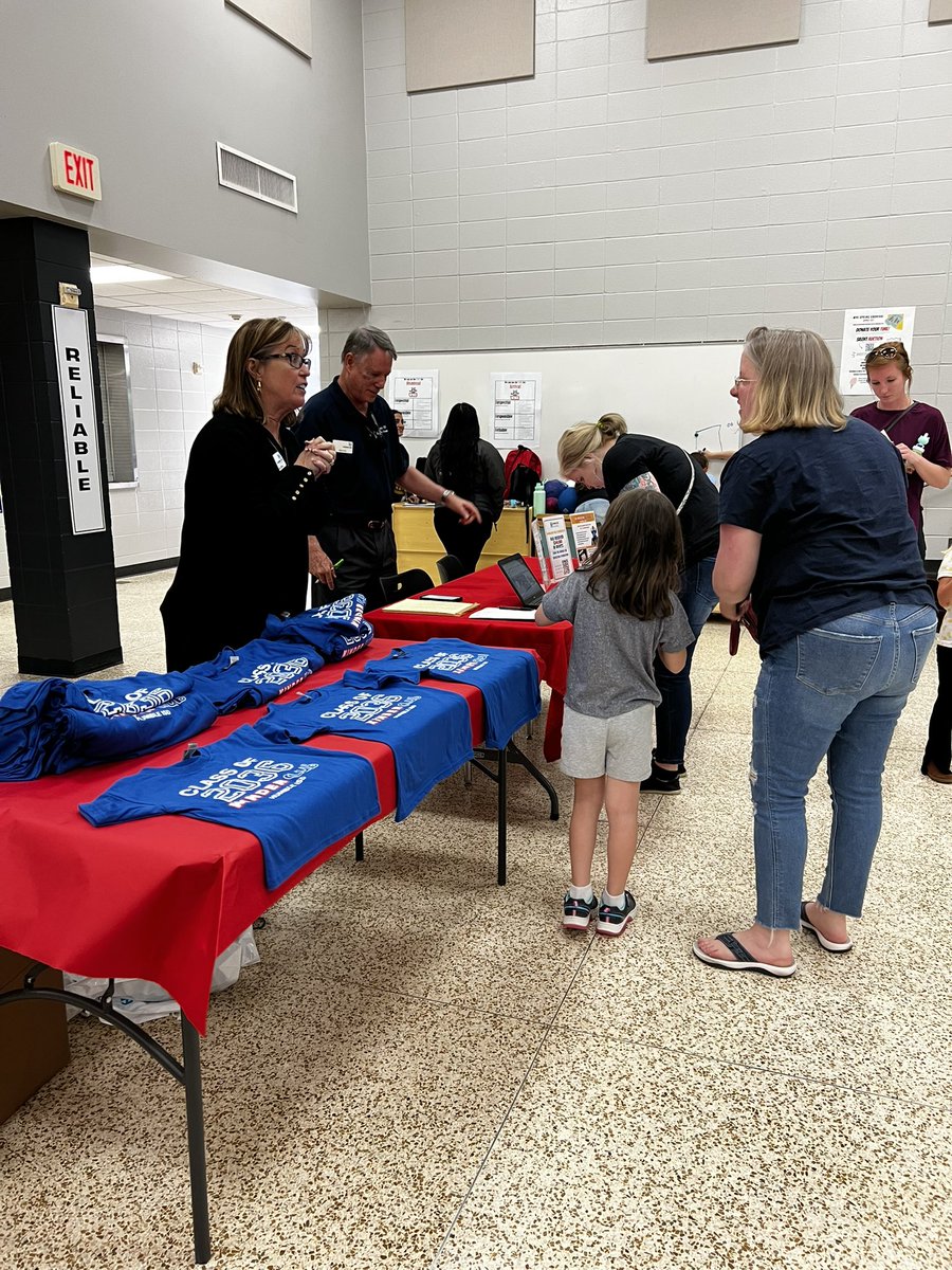 Woodland Hills Elementary tweet media