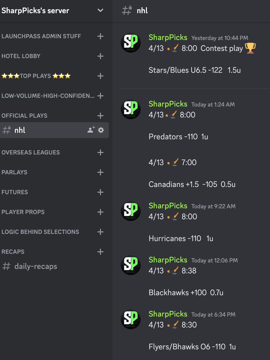 SharpPickss's tweet photo. If the Discord #NHL Thursday Card Sweeps🧹

Stars/Blues U6.5 -122
Predators -110
Canadians +1.5 -105
Hurricanes -110
Blackhawks +100
Flyers/Bhawks O6 -110

Giving away 10 discord spots to 25 who like + retweet

Giving away 10 discord sports to 10 who comment on this tweet https://t.co/9JV6FtB3R4